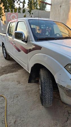 نيسان نافارا